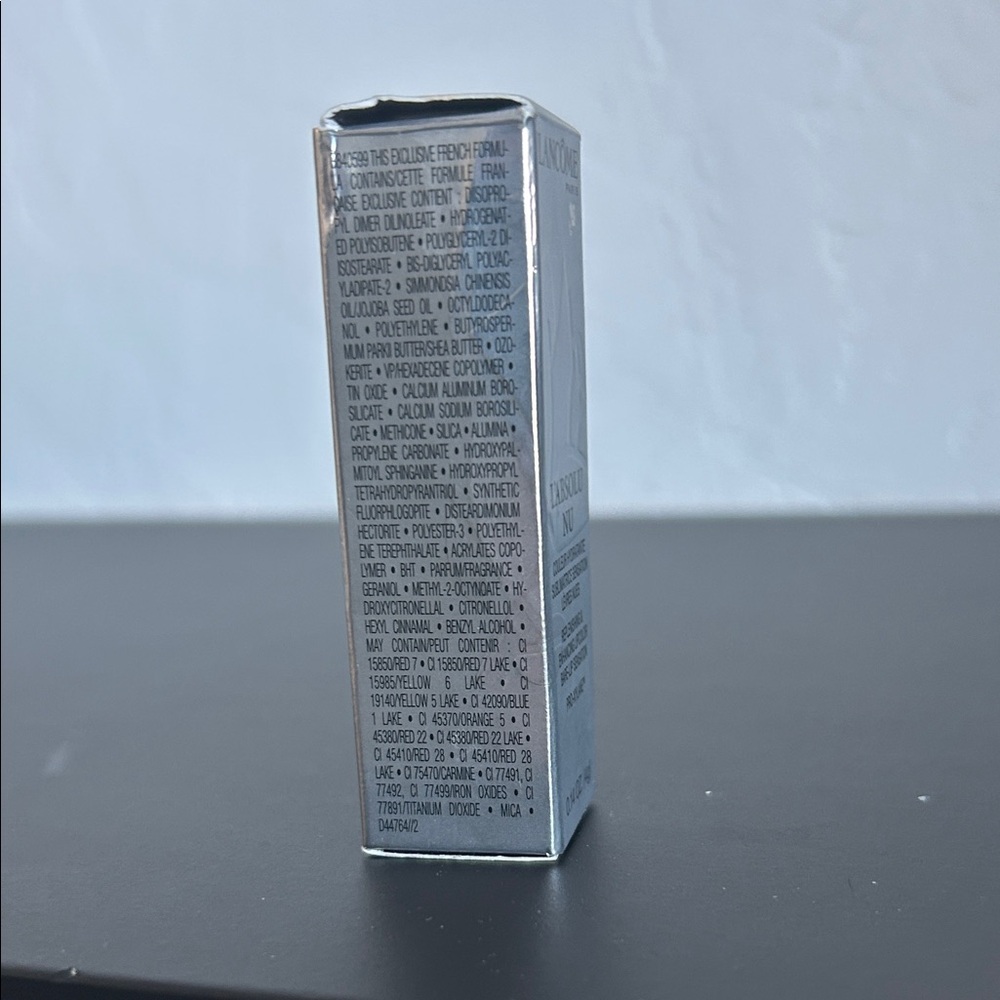 L'Absolu Nu Hydrating Lipstick - Beige Tulle 209 - Picture 6 of 10